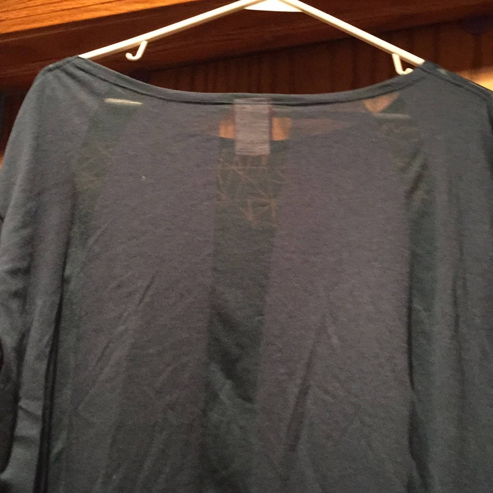 Nike Top - Picture 2 of 7